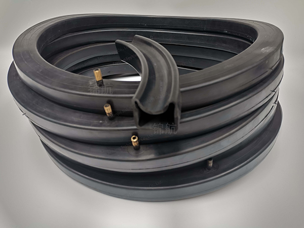 橡胶充气密封件23