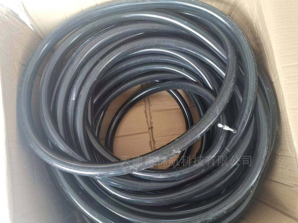 橡胶充气密封件6